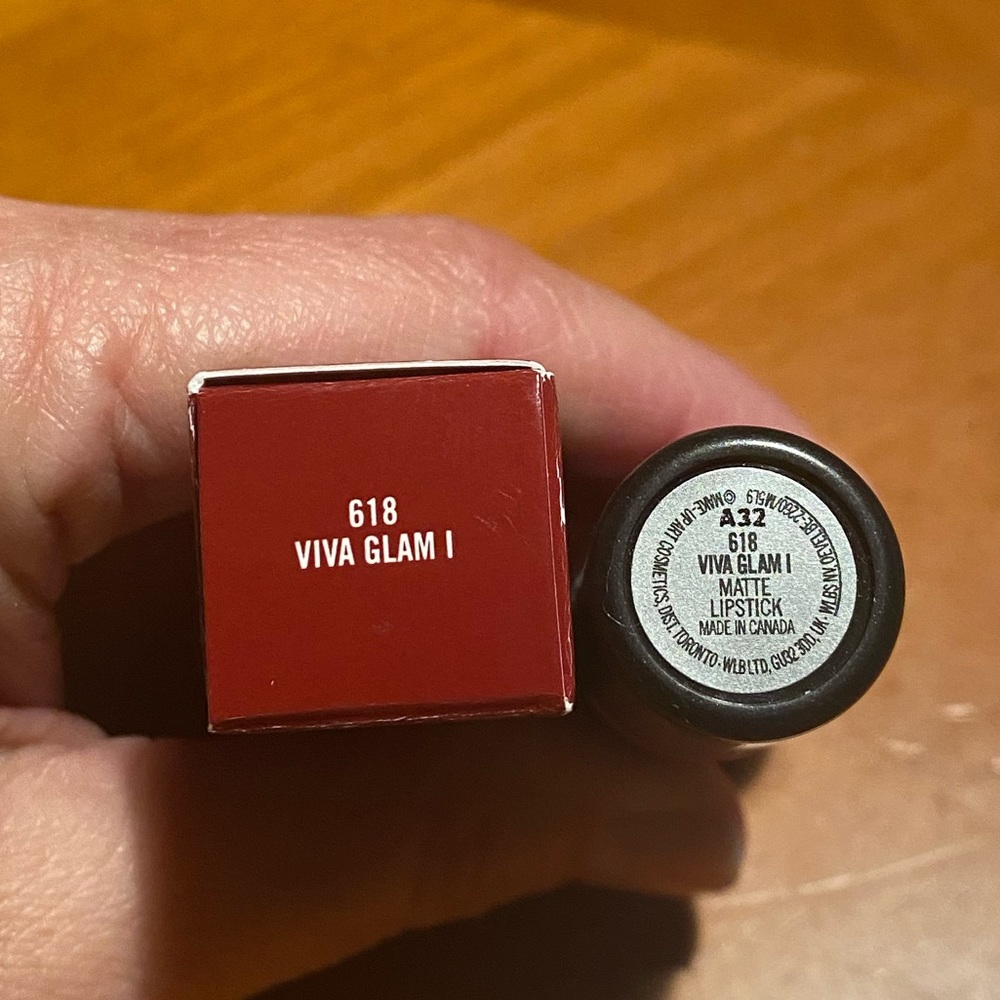 MAC Matte Lipstick Viva Glam 💄 - Picture 8 of 16